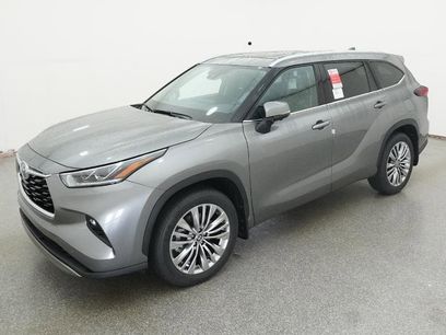 New 2026 Toyota Highlander Platinum
