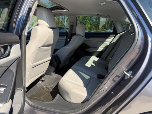 Used 2018 Honda Accord EX-L image 20