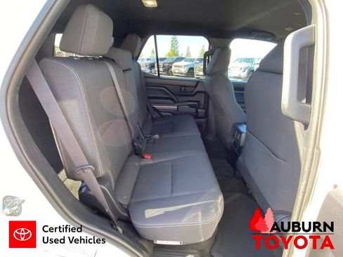 Certified 2025 Toyota 4Runner SR5 AWD/4WD image 19