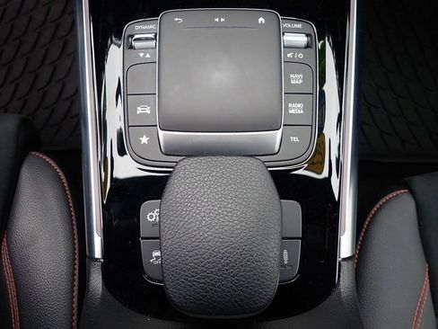 Used 2023 Mercedes-Benz GLA 35 AMG 4MATIC image 26