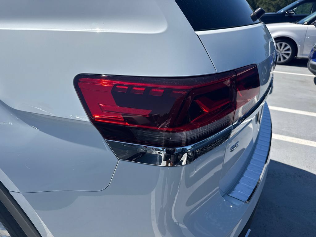 Used 2023 Volkswagen Atlas SE FWD image 4