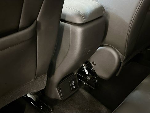 Used 2025 Buick Encore GX Preferred image 28