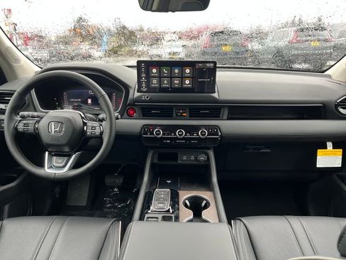 New 2026 Honda Pilot Elite image 12