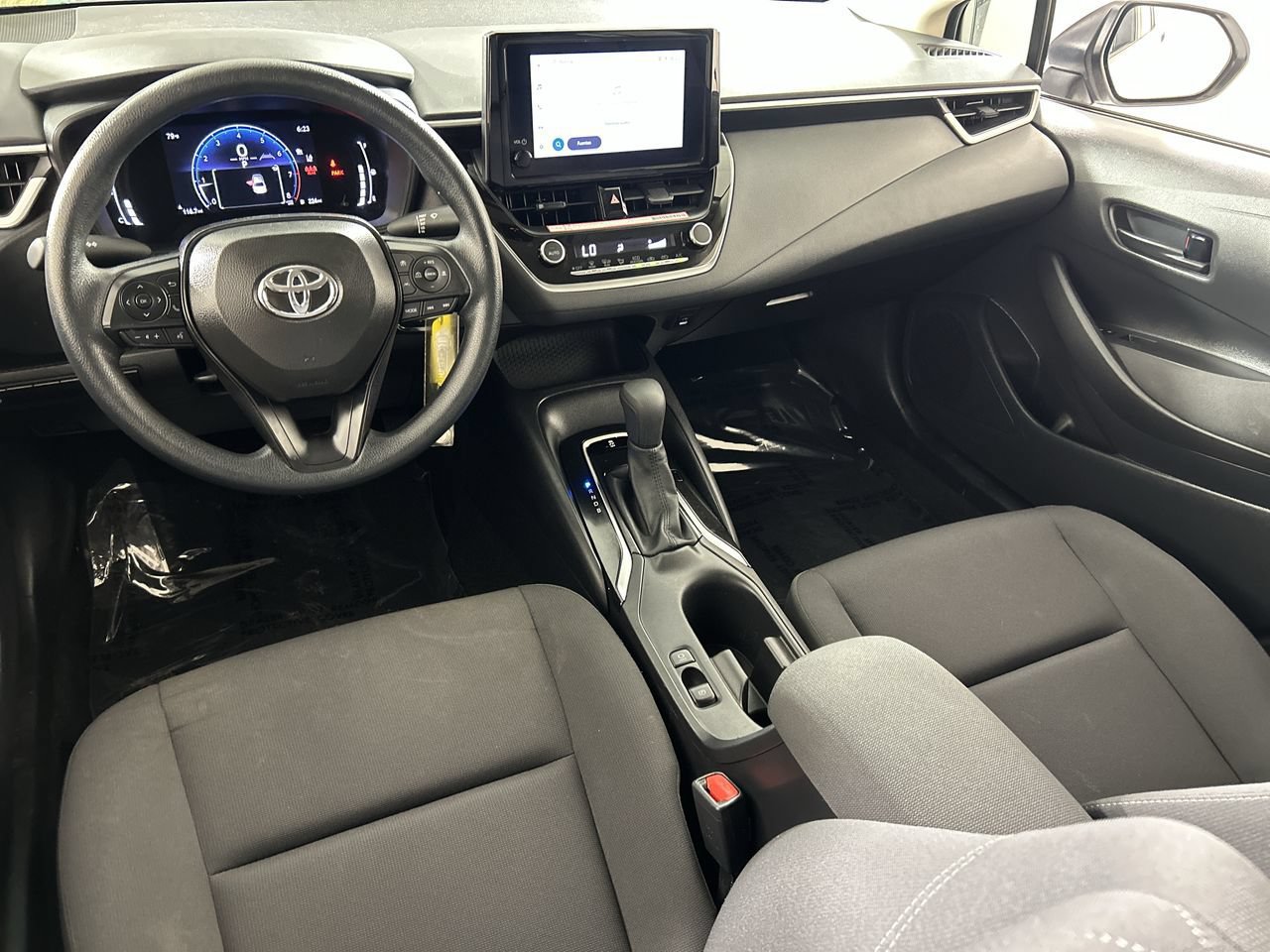 Used 2026 Toyota Corolla LE w/ Carpet Mat Package (TMS) FWD image 23