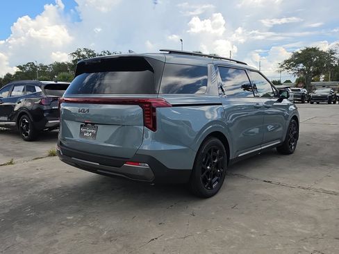 New 2027 Kia Carnival SX Prestige FWD image 7
