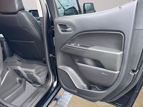 Used 2022 Chevrolet Colorado ZR2 image 30