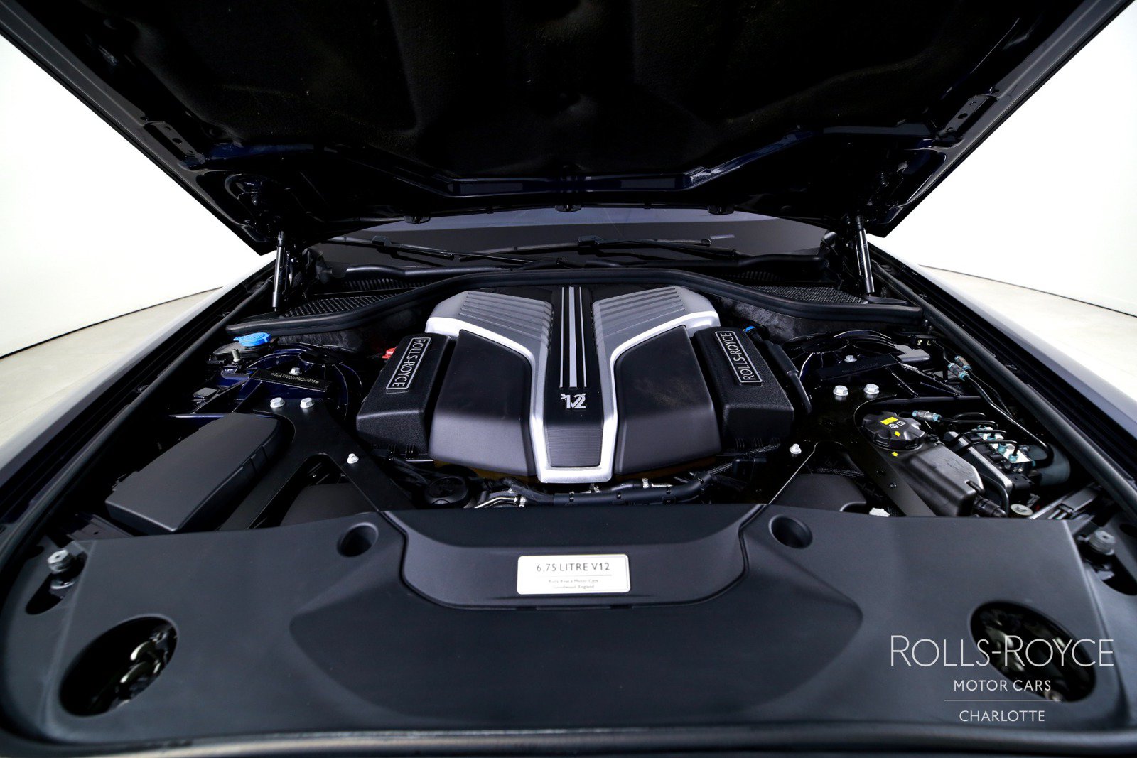 Used 2021 Rolls-Royce Ghost AWD/4WD image 38