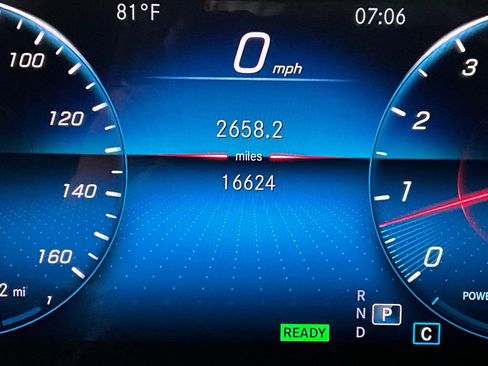 Used 2020 Mercedes-Benz GLS 450 4MATIC image 17