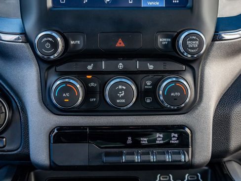 Used 2023 RAM 1500 Big Horn AWD/4WD image 28