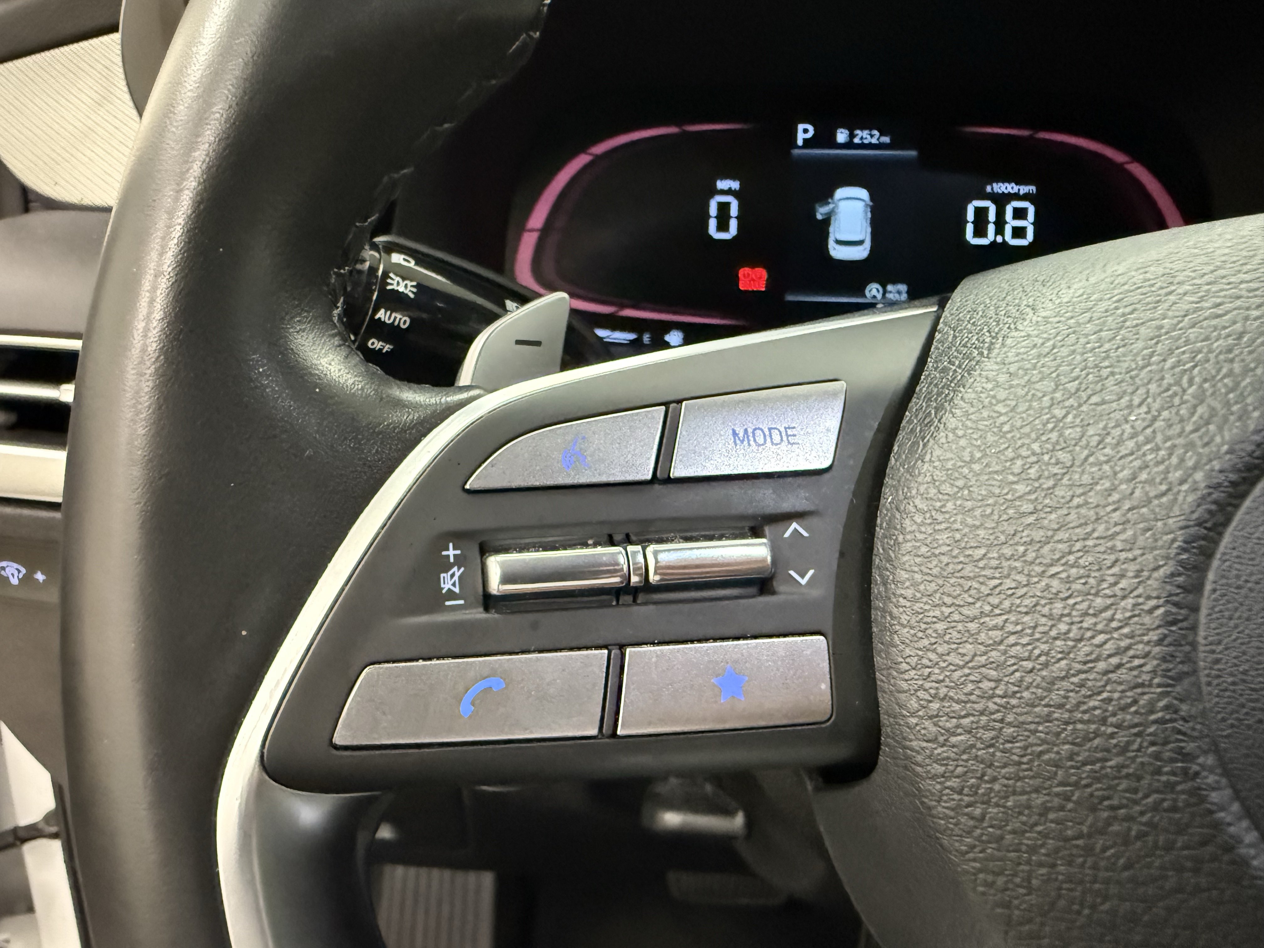 Used 2025 Hyundai Palisade SEL FWD image 19
