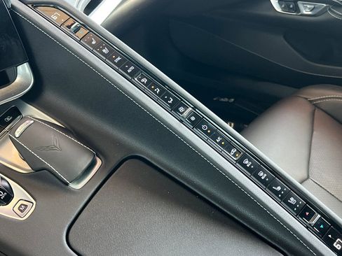 Used 2022 Chevrolet Corvette Stingray Preferred Cpe w/ Z51 Performance Package image 20