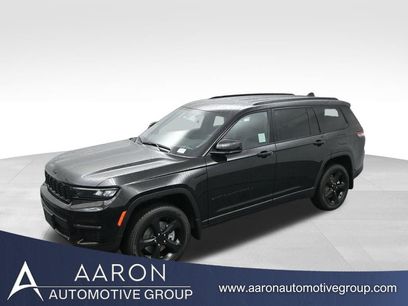 New 2025 Jeep Grand Cherokee L Limited w/ Black Appearance Package