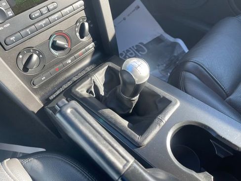 Used 2007 Ford Mustang GT RWD image 27
