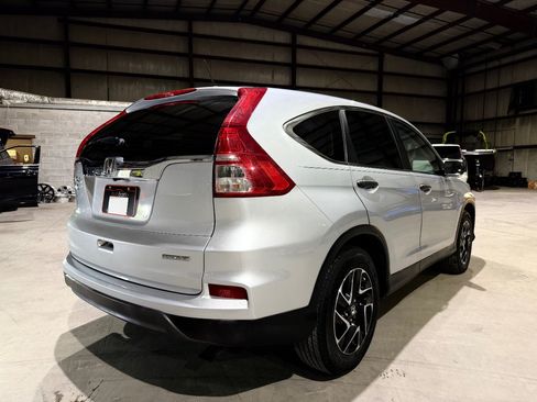 Used 2016 Honda CR-V SE image 5