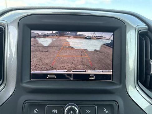 Used 2024 GMC Sierra 1500 Pro w/ Pro Value Package image 18