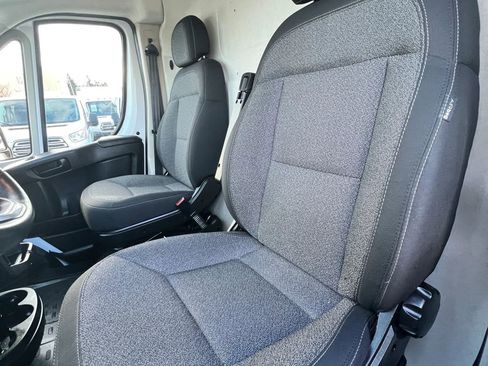 Used 2022 RAM ProMaster 2500 image 10