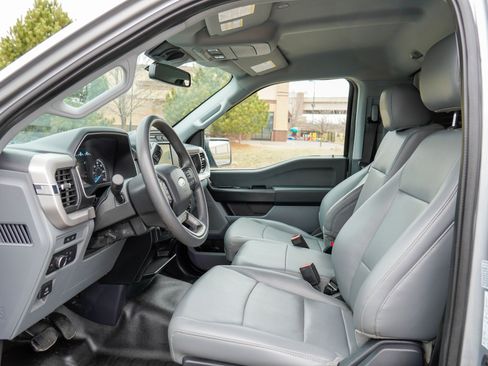 Used 2022 Ford F150 XL w/ Equipment Group 101A High RWD image 9