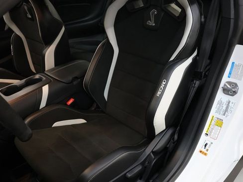 Used 2022 Ford Mustang Shelby GT500 w/ Technology Package image 70