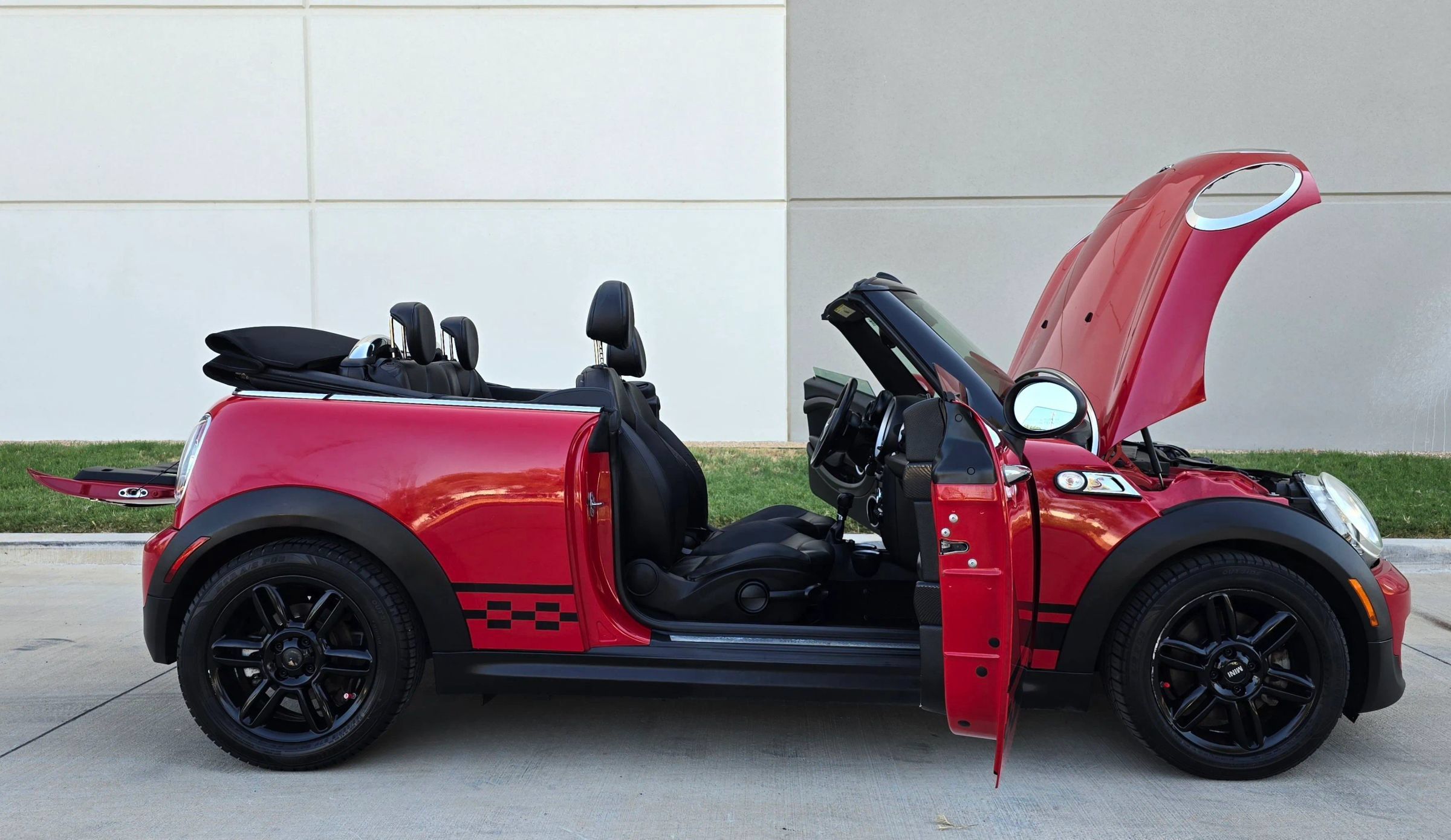 Used 2015 MINI Cooper S FWD image 18