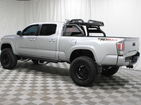 Used 2022 Toyota Tacoma TRD Sport image 33