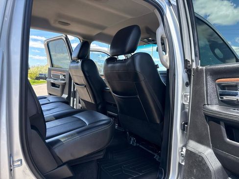 Used 2018 RAM 2500 Laramie AWD/4WD image 30