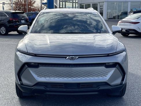 New 2026 Chevrolet Equinox EV LT w/ LPO, Tech Bronze Package image 2