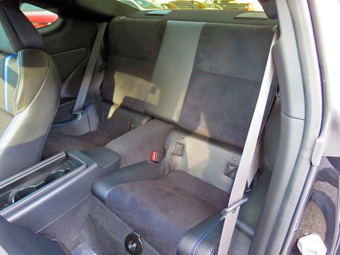 Used 2024 Subaru BRZ tS image 15