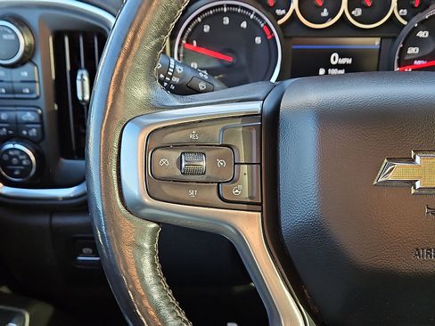 Used 2023 Chevrolet Silverado 2500 LTZ image 17