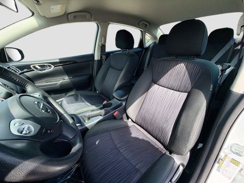 Used 2019 Nissan Sentra SV image 22