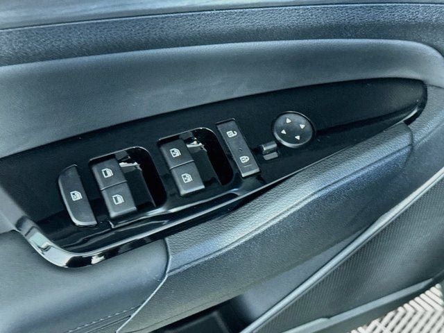 Certified 2024 Kia Sportage X-Line w/ X-Line Premium Package AWD/4WD image 18