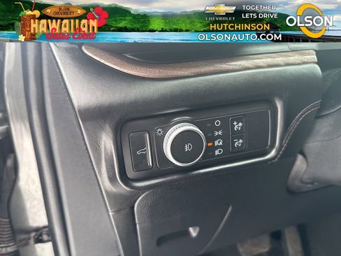 Used 2020 Ford Explorer Platinum w/ Premium Technology Package image 15