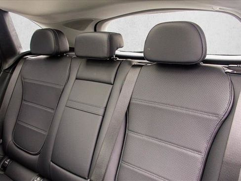 Certified 2026 Mercedes-Benz GLC 300 4MATIC image 21
