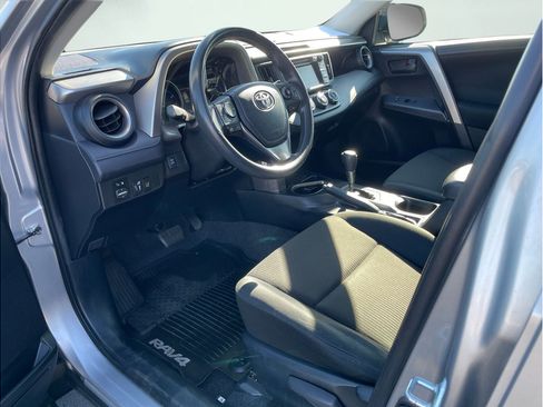 Used 2018 Toyota RAV4 LE w/ All Weather Liner Package AWD/4WD image 12