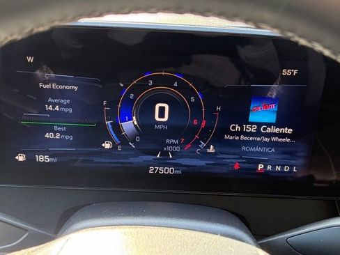 Used 2025 Chevrolet Traverse LT image 19