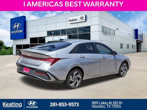 Certified 2025 Hyundai Elantra Sport FWD image 5