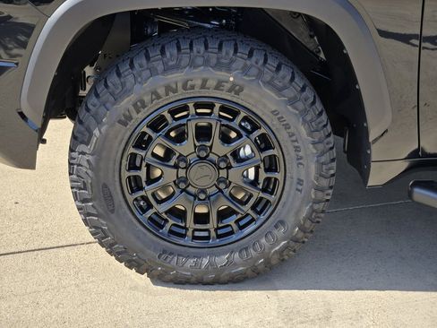 New 2026 Toyota Tundra SR5 RWD image 7