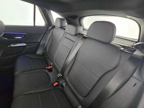 New 2026 Mercedes-Benz GLC 300 4MATIC image 17