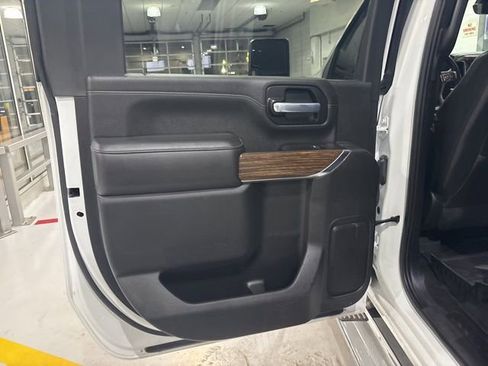 Used 2021 Chevrolet Silverado 3500 High Country AWD/4WD image 30