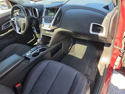 Used 2016 Chevrolet Equinox LT image 17