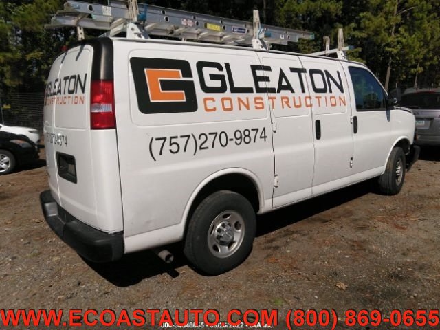 Used 2018 Chevrolet Express 2500 w/ Driver Convenience Package RWD image 4