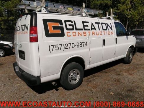 Used 2018 Chevrolet Express 2500 w/ Driver Convenience Package image 4