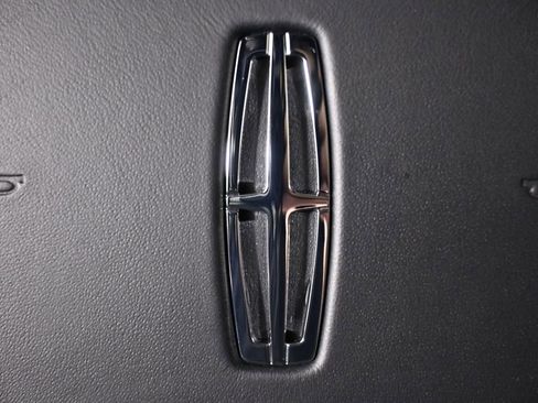 New 2026 Lincoln Navigator Black Label AWD/4WD image 33