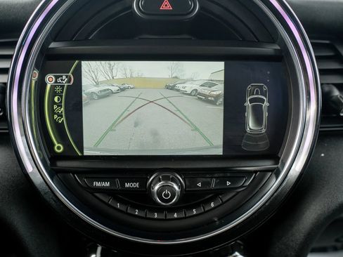 Used 2014 MINI Cooper S image 18