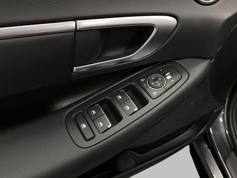 New 2026 Hyundai Sonata SEL FWD image 30