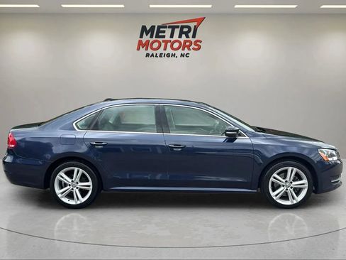 Used 2014 Volkswagen Passat TDI SE image 4