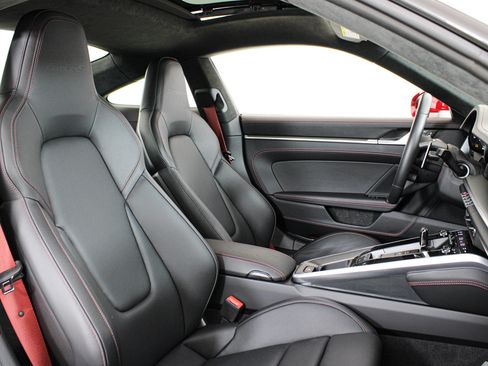 Used 2025 Porsche 911 Turbo S AWD/4WD image 23