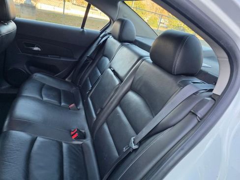 Used 2013 Chevrolet Cruze LT w/ RS Package image 17