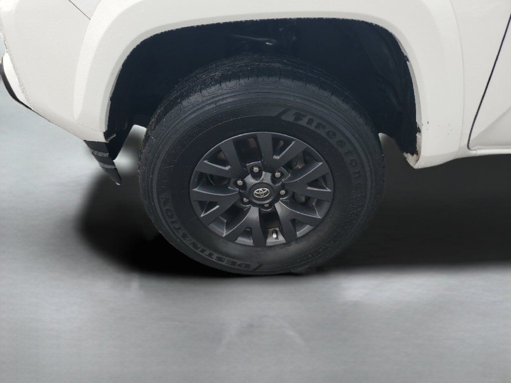 Used 2023 Toyota Tacoma SR5 RWD image 25