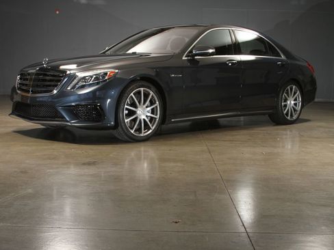 Used 2014 Mercedes-Benz S 63 AMG 4MATIC Sedan w/ Driver Assistance Package image 7