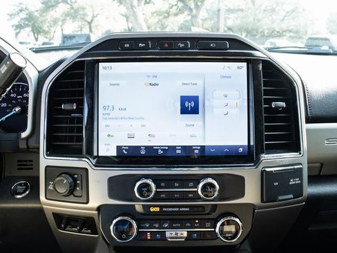 Used 2022 Ford F350 Lariat w/ Lariat Ultimate Package image 14